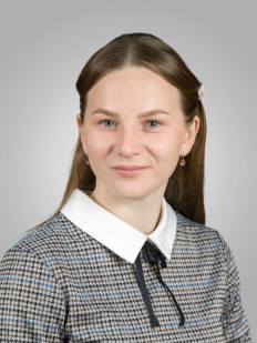 Помощник воспитателя Бурмакина Екатерина Васильевна